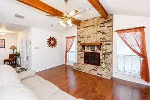 2217 Parkside Dr, Denton, TX 76201 - Photo 2
