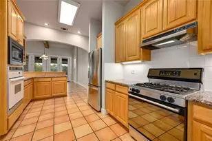 1118 Rustic Ln, Spicewood, TX 78669 - Photo 12