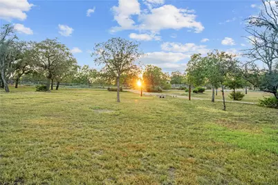 1118 Rustic Lane, Spicewood, TX 78669 - Photo 26