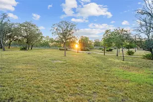 1118 Rustic Ln, Spicewood, TX 78669 - Photo 26