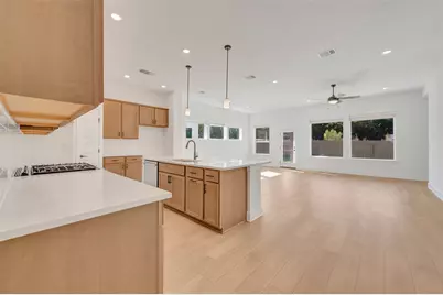 129 Pinyon Pine Drive, Bastrop, TX 78602 - Photo 6