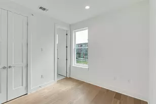 2805 McCurdy St, Austin, TX 78723 - Photo 22