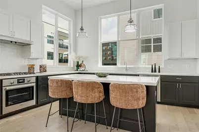 2805 McCurdy Street #19, Austin, TX 78723 - Photo 2