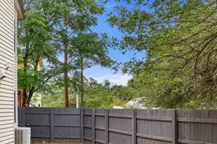 1803 Bouldin Ave, Austin, TX 78704 - Photo 32