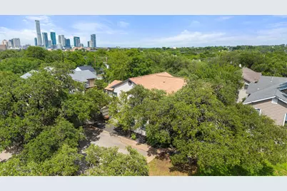 1803 Bouldin Avenue, Austin, TX 78704 - Photo 34