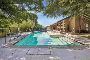 1201 Grove Blvd, Austin, TX 78741 - Photo 12