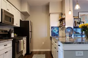 1201 Grove Blvd, Austin, TX 78741 - Photo 4