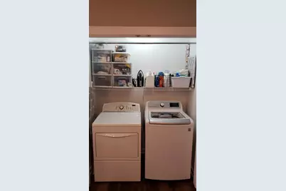 1201 Grove Boulevard #1801, Austin, TX 78741 - Photo 10