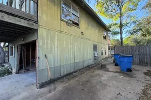18210 Lura Ln, Jonestown, TX 78645 - Photo 2