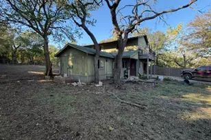 18210 Lura Ln, Jonestown, TX 78645 - Photo 4