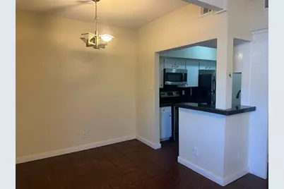 1509 W 39 1/2 Street #104, Austin, TX 78756 - Photo 6