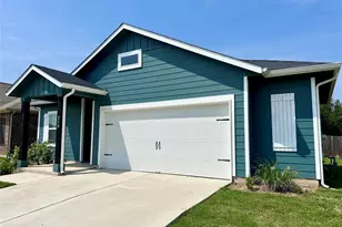 230 Olympic Dr, Kyle, TX 78640 - Photo 2