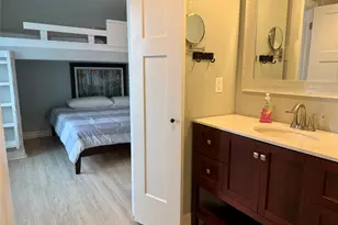 107 Mar Vista Ct, Freeport, TX 77541 - Photo 16