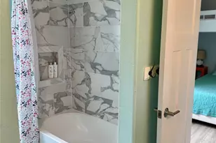 107 Mar Vista Ct, Freeport, TX 77541 - Photo 28