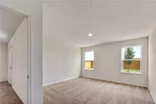 140 Allington Cir, Jarrell, TX 76537 - Photo 6