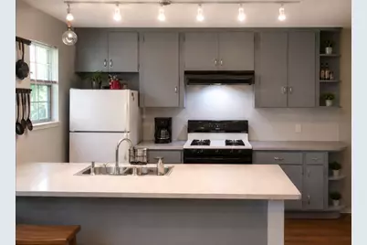 4516 Avenue D #C, Austin, TX 78751 - Photo 2
