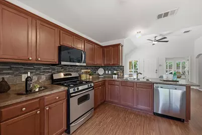 6516 Bay City Bend, Austin, TX 78725 - Photo 8