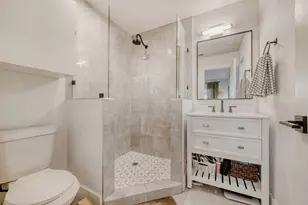 5313 Downs Dr, Austin, TX 78721 - Photo 16