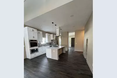 22008 Plockton Drive, Briarcliff, TX 78669 - Photo 2