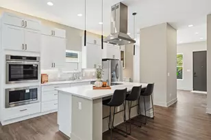 22008 Plockton Dr, Briarcliff, TX 78669 - Photo 10