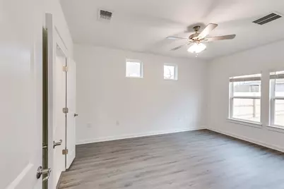 15501 Lustrous Amber Cove, Del Valle, TX 78617 - Photo 16