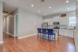 855 Aspen Ln, Cottonwood Shores, TX 78657 - Photo 6