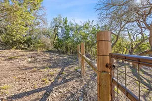 220 Harmon Hills Rd, Dripping Springs, TX 78620 - Photo 6