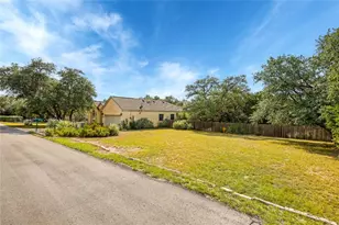 21520 Paine Ave, Lago Vista, TX 78645 - Photo 2