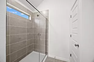 204 Hornet St, Elgin, TX 78621 - Photo 20