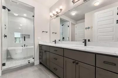 4405 Grotto Drive, Austin, TX 78731 - Photo 10