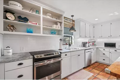 215 Go Away Road, Blanco, TX 78606 - Photo 10