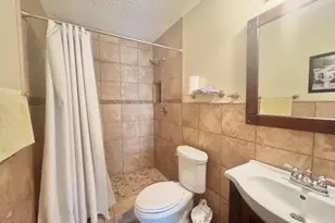 206 Loesch Dr, Elgin, TX 78621 - Photo 24