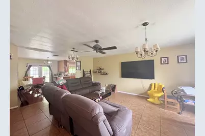 206 Loesch Drive, Elgin, TX 78621 - Photo 4