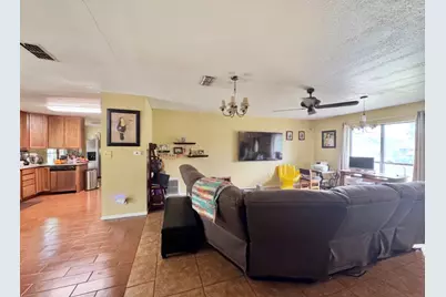 206 Loesch Drive, Elgin, TX 78621 - Photo 16