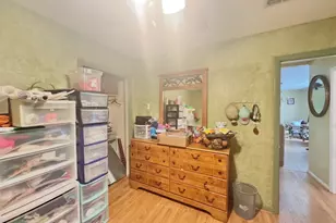 206 Loesch Dr, Elgin, TX 78621 - Photo 26