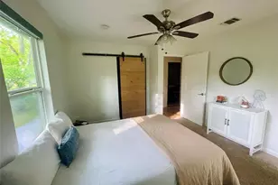 3208 Thompson St, Austin, TX 78702 - Photo 8