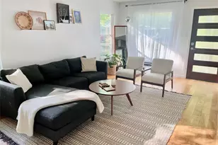 3208 Thompson St, Austin, TX 78702 - Photo 2