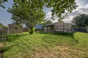 409 Ballentine Ct, Hutto, TX 78634 - Photo 24