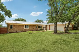 114 Agarita Dr, Burnet, TX 78611 - Photo 4