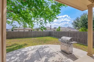 115 N Brown St, Hutto, TX 78634 - Photo 24