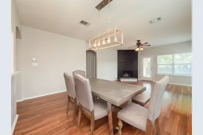 115 N Brown Street, Hutto, TX 78634 - Photo 8