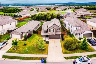 8008 Prairie Rye Dr, Lago Vista, TX 78645 - Photo 32