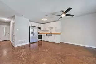 2403 La Casa Dr, Austin, TX 78704 - Photo 10