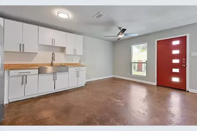 2403 La Casa Drive, Austin, TX 78704 - Photo 14