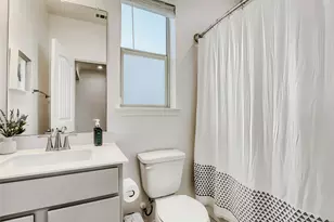 159 Kennicott Dr, Kyle, TX 78640 - Photo 14