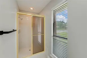 8106 Chainfire Cove, Austin, TX 78729 - Photo 18
