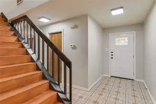 8106 Chainfire Cove, Austin, TX 78729 - Photo 2