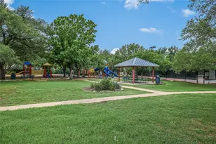 8106 Chainfire Cove, Austin, TX 78729 - Photo 24