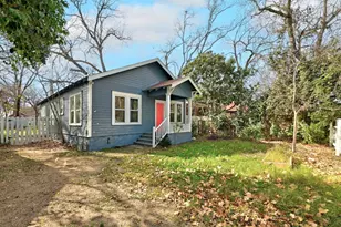 2505 Willow St, Austin, TX 78702 - Photo 2