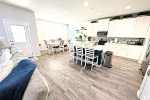 226 Thornless Cir, Buda, TX 78610 - Photo 10